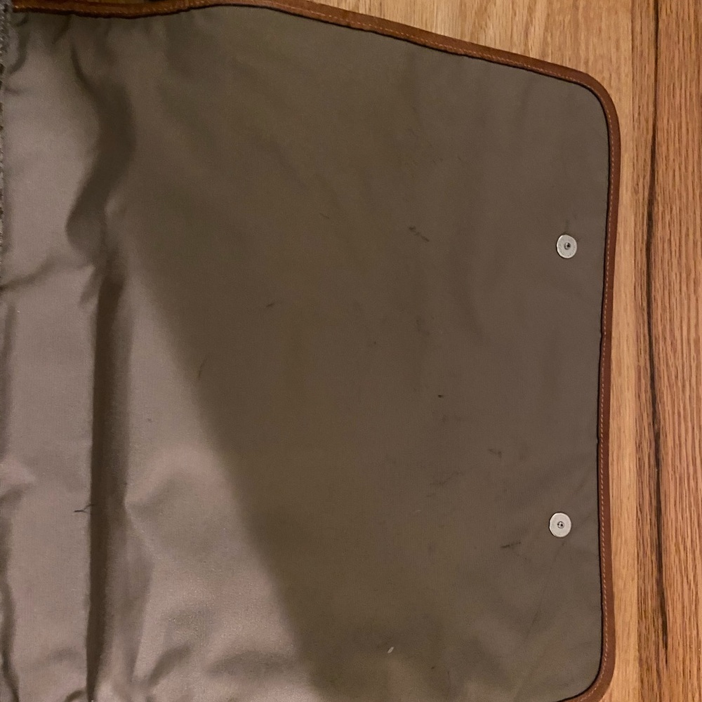 Coach diaper bag great condition - Picture 7 of 9